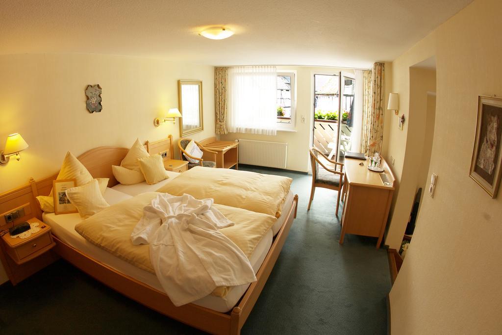 Pension Zueschener Bauernstuben Winterberg Zimmer foto